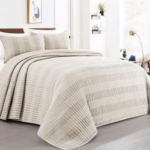 128x120 Seersucker Patchwork Oversized King Quilt Set, Lightweight Plaid Bedspread Coverlet Set, All Season Bohemian Home Bedding Decor with 2 Pillow Shams, Beige
