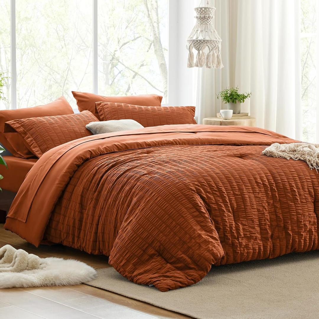 Love's cabin Seersucker Terracotta Queen Comforter Set 7 Pieces, All Season Bedding Set, Queen Bed in a Bag Comforter Set with Comforter, Flat Sheet, Fitted Sheet, Pillowcase and Pillow Sham (Queen (88"X88"))