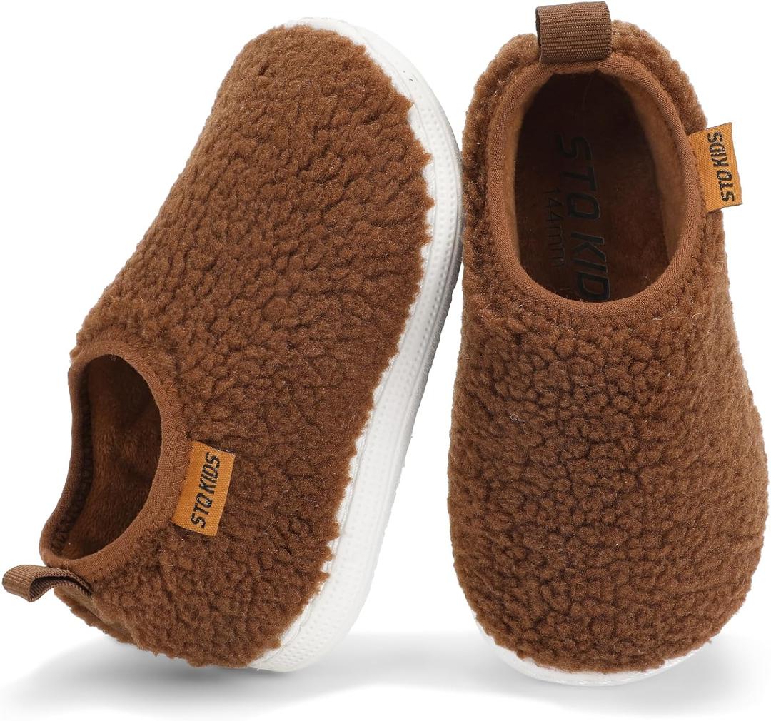 Toddler Kids Slippers Boys Girls Indoor House Shoes Non-Slip Fuzzy Warm Woolen Bedroom Baby Slip On Slipper Cozy Lightweight Walking Shoes for Home Outdoor Winter Unisex (6 Wide Toddler, Brown)