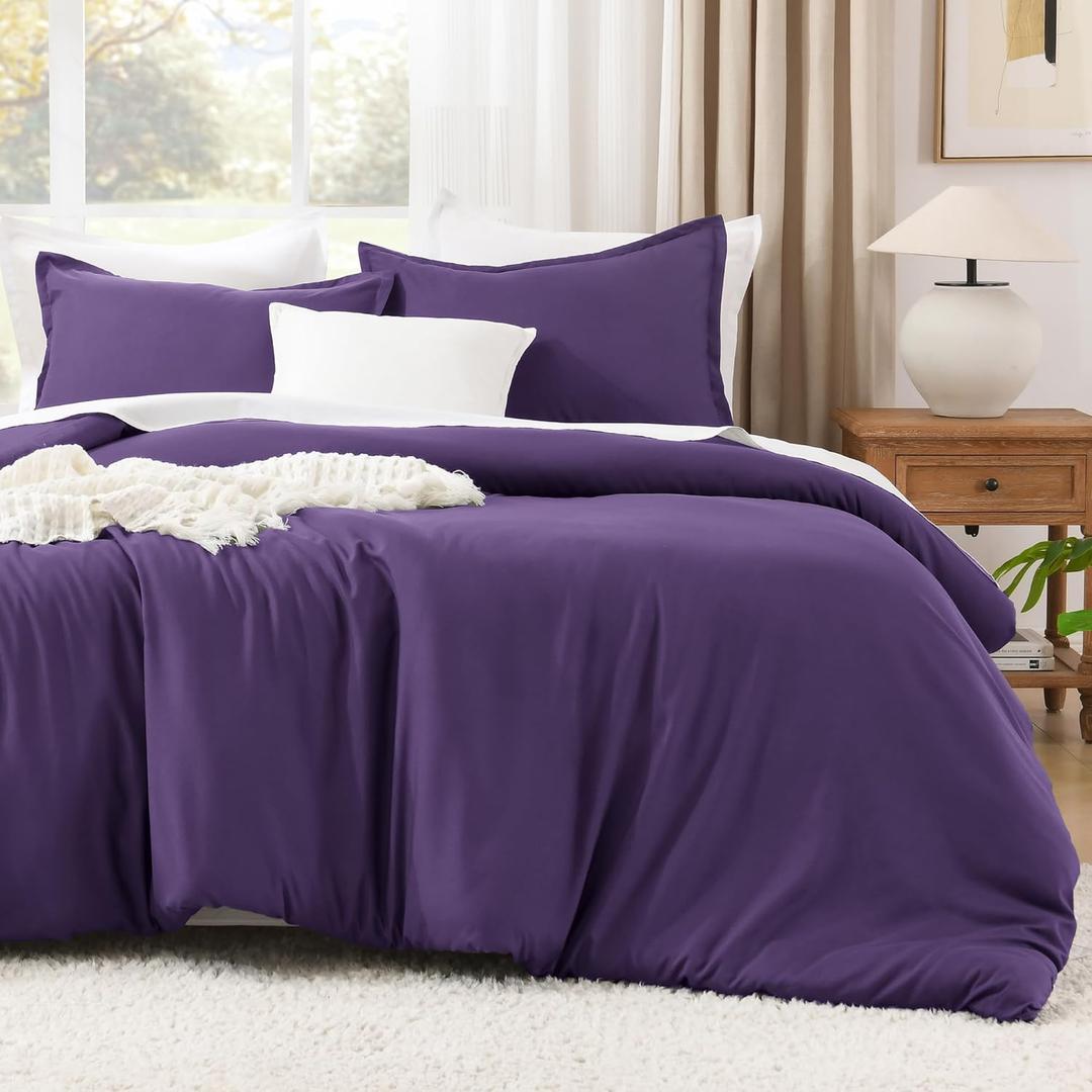 Litanika Dark Purple Comforter Set Queen Size, 3 Pieces Lightweight Solid Bedding Comforter Set, All Season Fluffy Bed Set (90x90In Comforter & 2 Pillowcases)