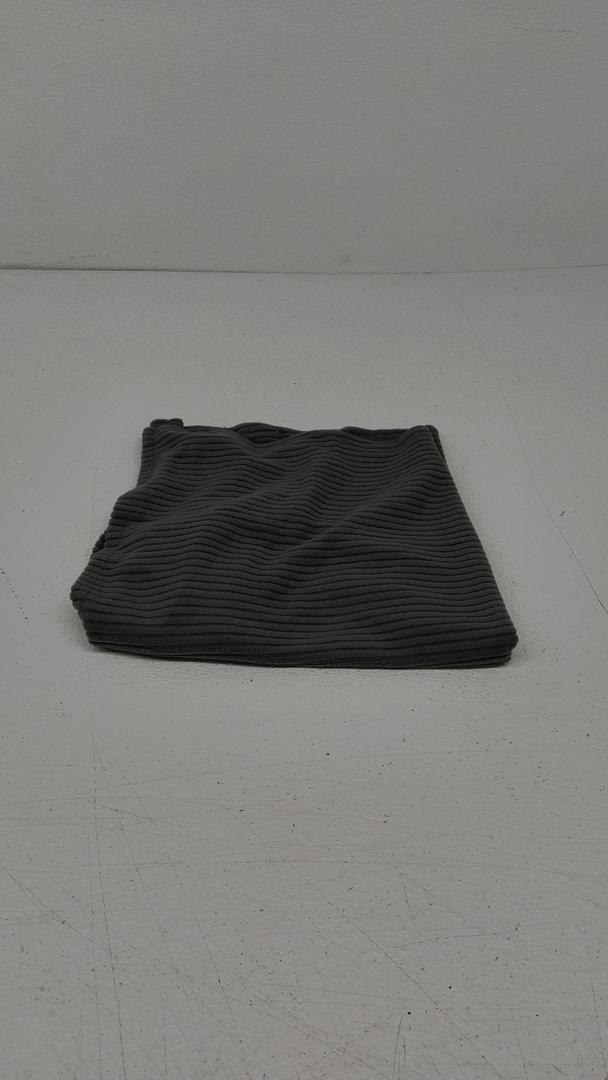 Qianmew Armrest Cover Gray 2 x 2  Feet