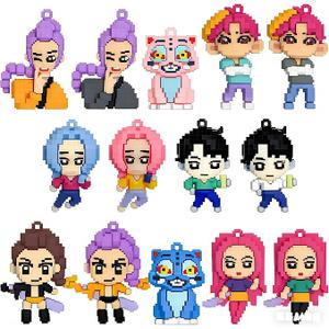 2X14Pcs Korean Idol Action Figure，Anime Pendant Keychains Holder Car Key Ring Mobile Phone Bag Hanging Cute Kawaii, Home Activity Class Prizes Carnival Christmas Rewards