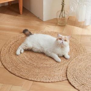 15.75In Cat Scratcher Pad - Hand-Woven Natural Cattail Mat, Spiral Texture Cat Scratching Board for Regular-Sized Adult Cats, Cat Scratch Furniture Protector