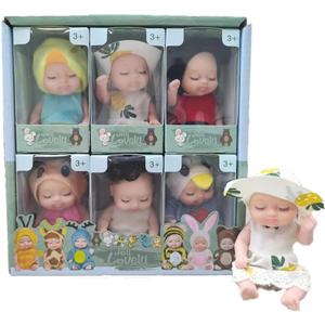 2 x Mini Rebirth Decorative Ornaments, 6pcs Gift Box Miniature Decorative Ornaments Outfit