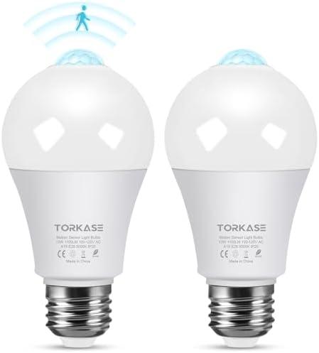 Motion Sensor Light Bulbs, 13W (100Watt Equivalent), Motion Activated Dusk to Dawn Security LED Bulb, 5000K Daylight, Energy-Efficient, for Indoor and Outdoor Lighting, Porch, Stairs, Hallway 2Pack
