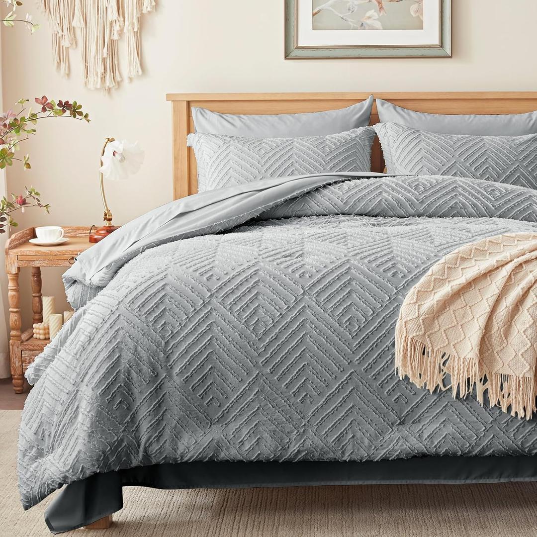 Zzlpp Queen Comforter Set 7 Pieces, Grey Tufted Bed in a Bag with Comforter and Sheets, All Season Boho Bedding Sets with 1 Comforter, 2 Pillow Shams, 2 Pillowcases, 1 Flat Sheet, 1 Fitted Sheet