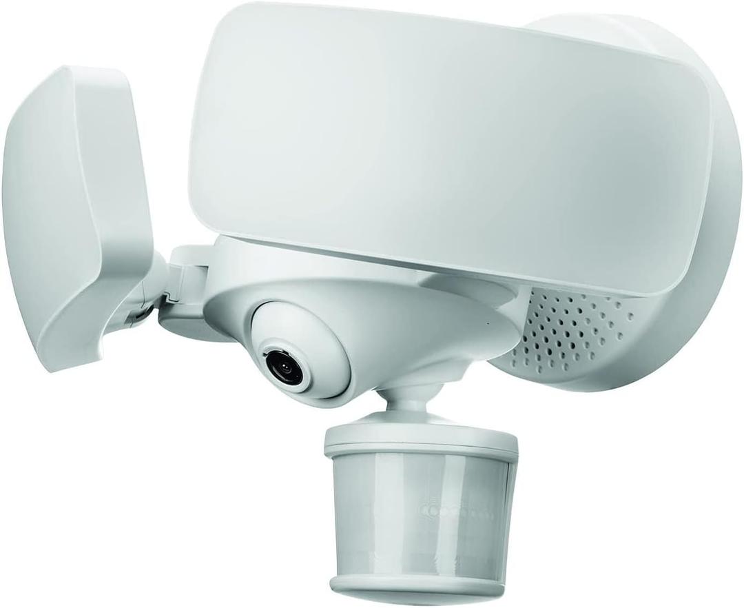 KUNA New SE Camera Floodlight - Outdoor Light with 1080p Video Camera, iOS/Android App Controlled, Push Notifications, Security & Alarm - Requires The New SE APP KUNA New SE Camera Floodlight - Outdoor Light with 1080p Video Camera, iOS/Android App Controlled, Push Notifications, Security & Alarm - Requires The New SE APP