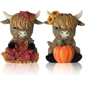 Wesiti 2 Pcs Thanksgiving Decor Highland Cow Resin Figurine Pumpkin Maple Leaf Highland Cow Gnomes Scottish Statues Calf Lovers Gifts for Fall Autumn Home Garden Kitchen Office Tiered Tray Table Decor