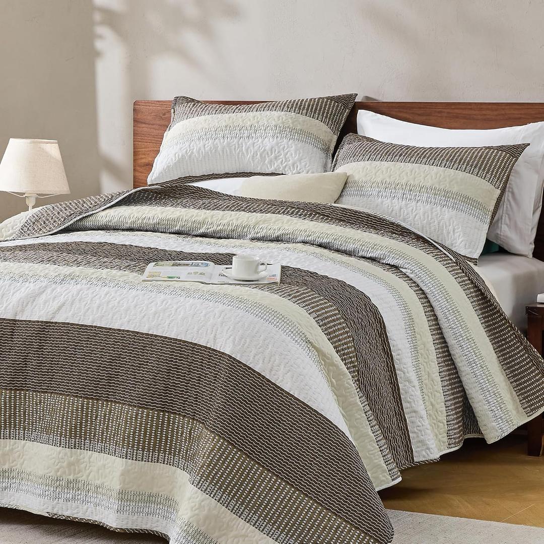 Andency California King Quilt Set Mocha Brown, 3 Pieces Ultra Soft Lightweight Cal King Bedspreads & Coverlets Set, Patchwork Striped Quilted Bedding Sets for All Seasons (112"x104")