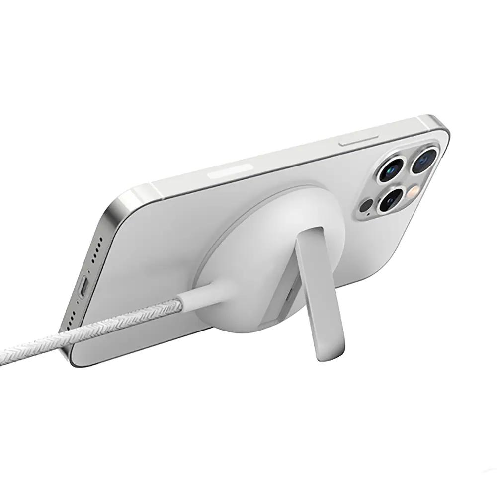 ZGear Adaptive Magnetic Wireless Pad With Kickstand