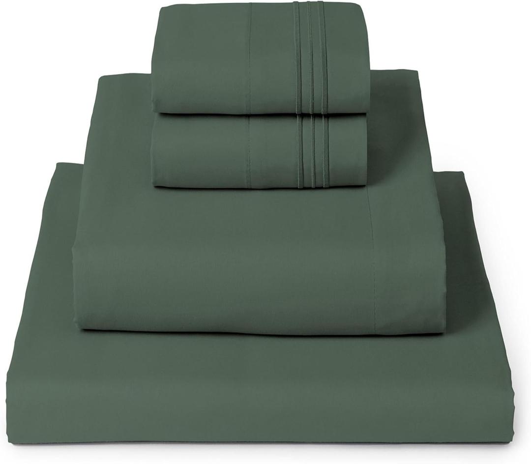 Mellanni King Sheets Set - 4 PC Iconic Collection Bedding - Hotel Luxury, Extra Soft, Cooling Bed Sheets - Wrinkle, Fade, Stain Resistant (King, Emerald Green)