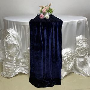 Luchuan Navy Blue Velvet Table Runner, 11ft Luxurious Wedding Reception Decorations Soft Velvet Fabric, Table Runner Overlay for Wedding Event Table Decorations (Navy Blue, 20X132inch)