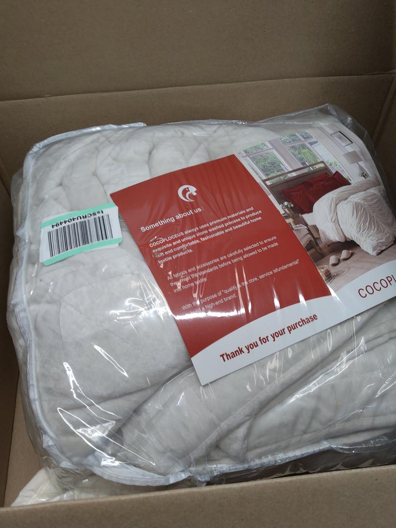 Bedsure Oversized King Comforter - Oversized King Duvet Insert for All Season, Ultra-Soft Down Alternative Comforter, Blanket for Bed, with 4 Tabs, Machine Washabl, Linen, 116x98 in