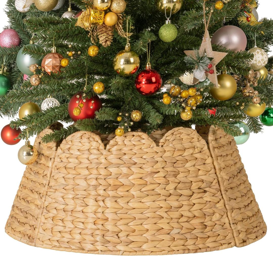 StorageWorks 24" Scalloped Christmas Tree Collar, Wicker Christmas Tree Base Skirt with Water Hyacinth, Rustic Tree Ring Stand Cover for Christmas Home Party Farmhouse Artificial Trees Dcor (Brown)