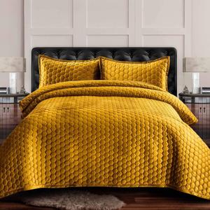 Tribeca Living Lugano Oversized Velvet Quilt Set - All Season, Extra Large, 3 Piece Queen Size Comforter Set with 2 Pillow Shams in Gold Honeycomb Pattern 260GSM