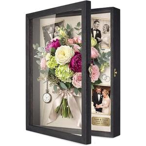 TJ.MOREE Extra Large Shadow Box 16x20 Display Case Picture Frame Black
1.4 inch depth Wooden Rustic Keepsake Box with Linen Back for Wedding Flowers Bouquet, Graduation, Jersey