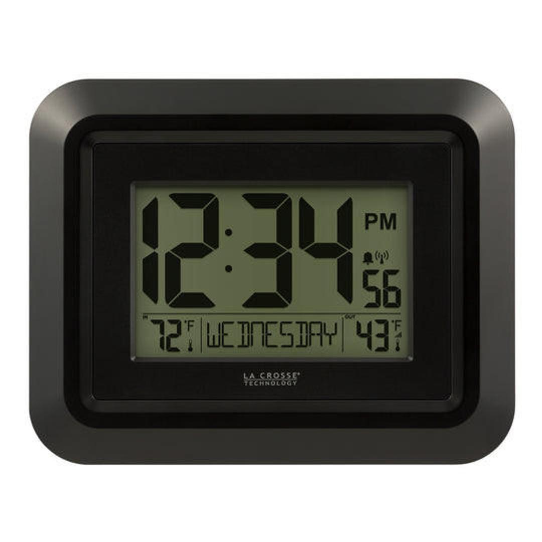 LA CROSSE TECHNOLOGY DIGITAL WALL CLOCK