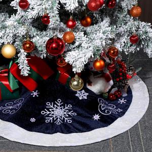 60inch Extra Large Christmas Tree Skirt Navy Blue Luxury Velvet Plush Fur Skirts Snow Sequin Embroidery Tree Skirts with White Lace Trim Xmas Velvet Trees Skirt for Christmas Holiday Party Home Decor