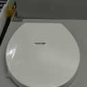 WSSROGY Toilet seat Elongated with Slow Close Hinges, Four Bumpers Never Loosen and Easily Remove, Two Sets of Parts, Plastic, White