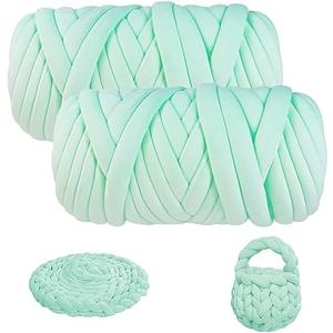 Chunky Yarn for Arm Knitting, guofa 4.4LBS Soft Fleece Yarn for Throw Blanket Pillow, Hand Knitting Bag, Cat Bed and DIY Home Decorations
