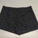 Shorts Womens Medium Black Crochet Mid Rise Casual