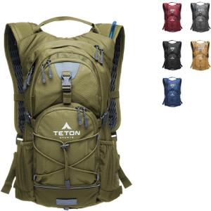 Teton Oasis/Trailrunner Hydration Backpack Lightweight Water Pack with 2L/3L Bladder for Hiking, Running, Cycling, Biking 18L/22L Sizes Sewn-in Rain Cover Fits Men and Women