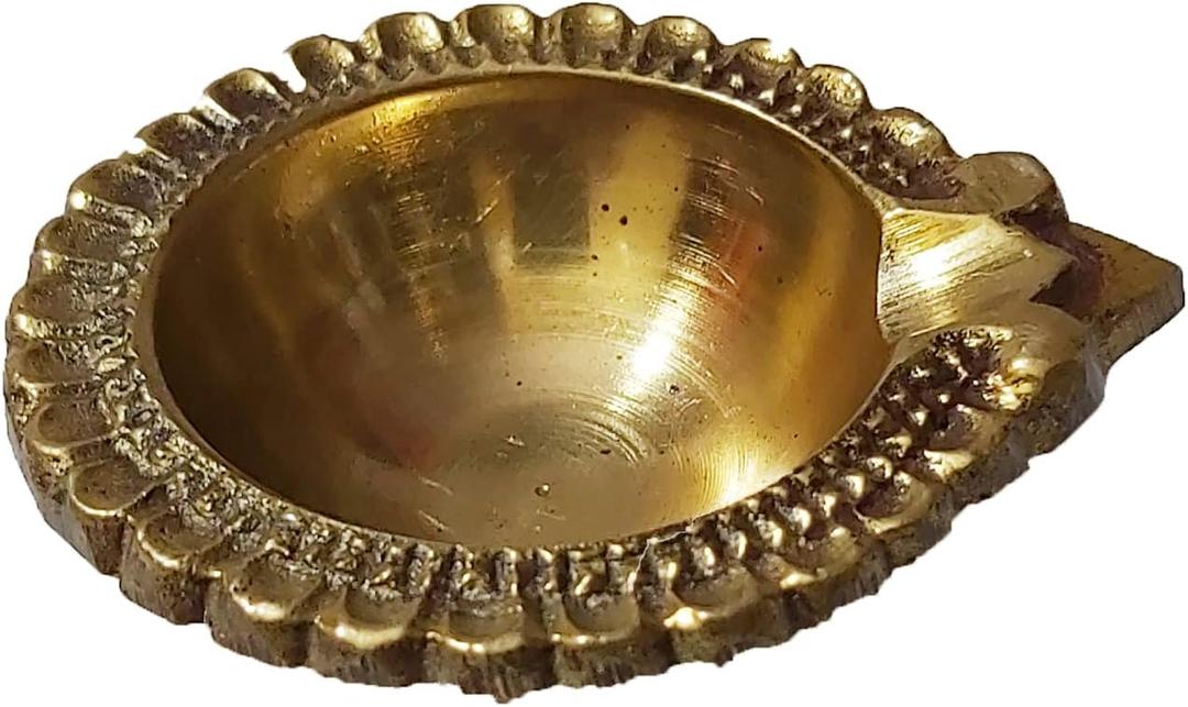 PARIJAT HANDICRAFT 100% Pure Virgin Brass Kuber Diwali/Deepawali Diya Dia Pooja Oil Lamp. Tea Light Holder/Christmas Decoration. Traditional Puja Indian Gift Items, Pack Of 2