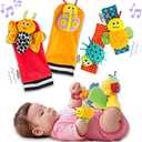 Lamaze Gardenbug - Baby Foot Finder Socks & Wrist Rattle Set - Sensory Development Toys - Newborn Baby Essentials
