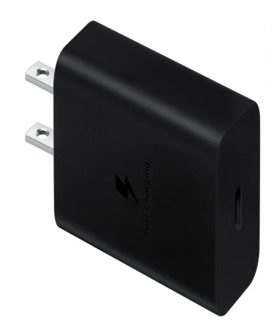 Black Charge Block 15 Watts 3 Amps Compatible with USB C and USB A cables