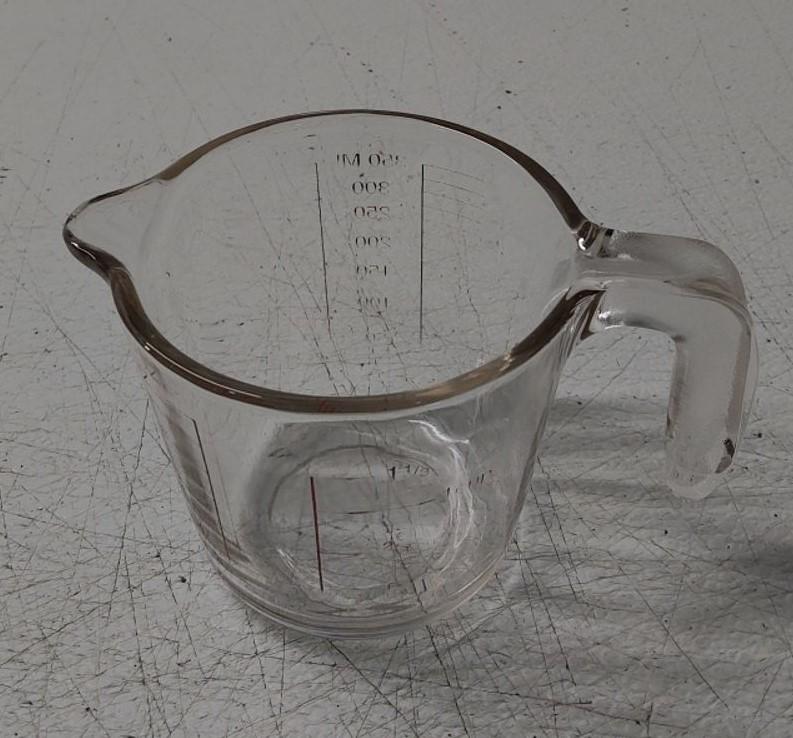 Glass Measuring Cup
