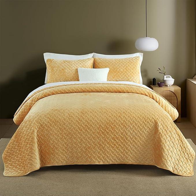 Liians Velvet Bedspread Quilt Coverlets Bedding Sets, Yellow, Queen Size
Luxury Elegant Ultra Soft Velvet, Comforters Coverlet Blankets, Weave Stitching Pattern Cotton Quilted, All Seasons