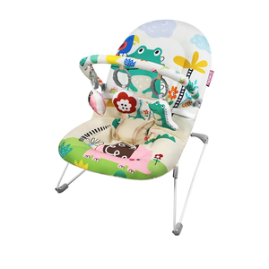 Q-MIULIKE Baby Bouncer Seat Infant Seat Non-Slip Feet 3-Point Harness for Newborn 0-9 Months Up to 20lbs（Little Crocodile）