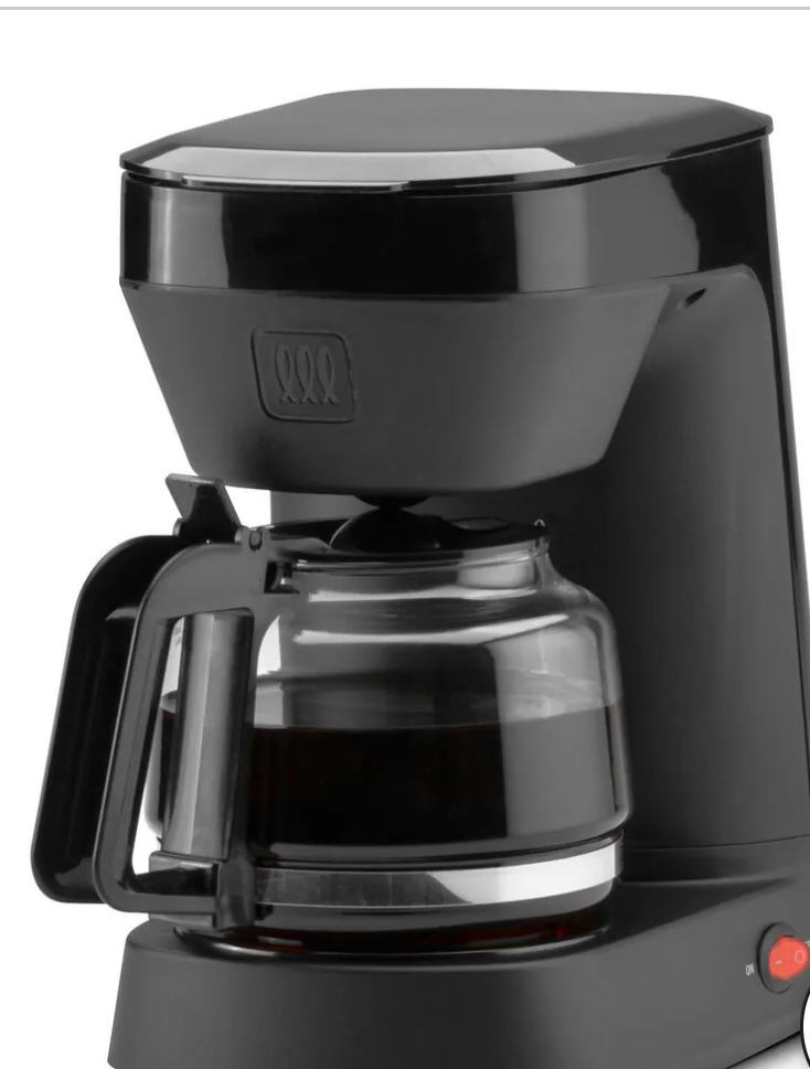 Toastmaster 5-Cup Drip Coffee Maker in Black