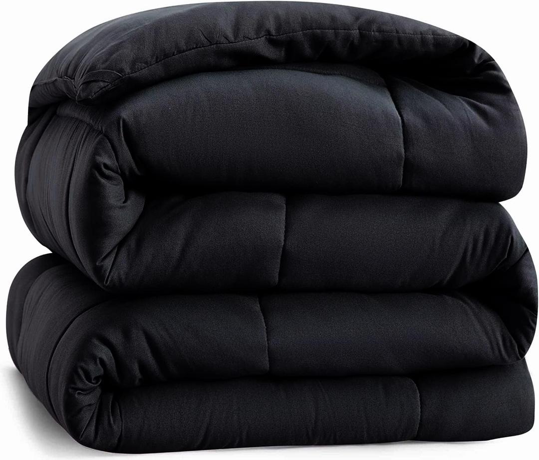 Casa Platino Queen Size Black Comforter - Soft & Breathable Duvet Insert with 8 Tabs - Comfy & Cozy All Season Queen Bedding Comforter - Down Alternative Luxury Quilted Bed Comforters - 88"x88", Black
