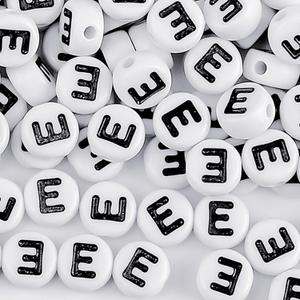 300pcs Letter E Beads, 4x7mm Flat Round Individual Acrylic Name Alphabet Beads Bulk for Friendship Bracelet Jewelry Keychains Craft Making, Black E (Small Pack)