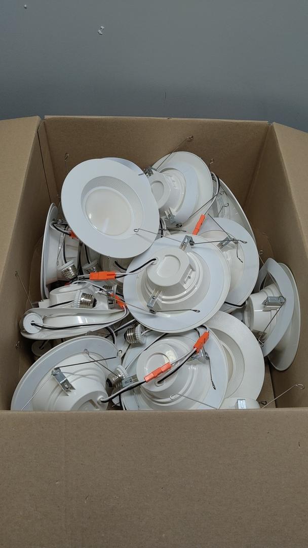 Sunco 24 Pack 6 Inch LED Recessed Light, Retrofit Downlight Can Lights for Ceiling, Baffle Trim, 1050 LM, 13W (75W Equivalent), Selectable CCT 2700K/3000K/3500K/4000K/5000K, Dimmable, Damp Rated UL
