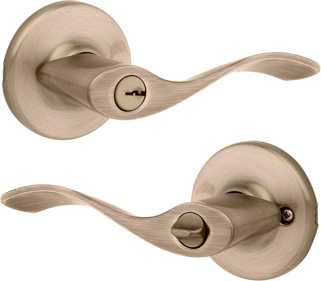 Kwikset Balboa Entry Door Handle with Lock and Key, Secure Keyed Reversible Lever Exterior, for Front Entrance and Bedrooms, Antique Brass, Pick Resistant Smartkey Rekey Security and Microban