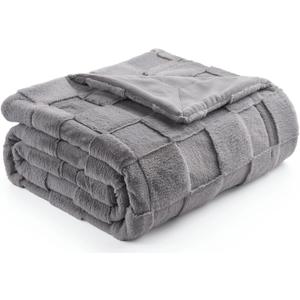 Cozy Bliss Checkered Faux Rabbit Fur Grey Throw Blanket, Lightweight Fleece Soft Fuzzy Fluffy Minky Furry Blankets for Couch, Bed  (Light Grey), Size: Throw(50" x 60")