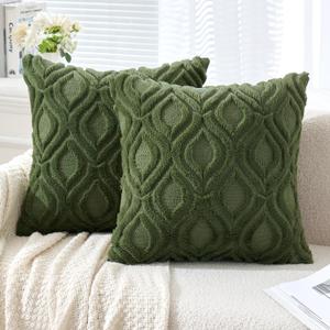 MIULEE Moss Green Throw Pillow Covers 18x18 Inch, Soft Winter Plush Faux Wool Couch Pillow Covers Set of 2 Decorative Farmhouse Boho Throw Pillows for Sofa Living Room Bed