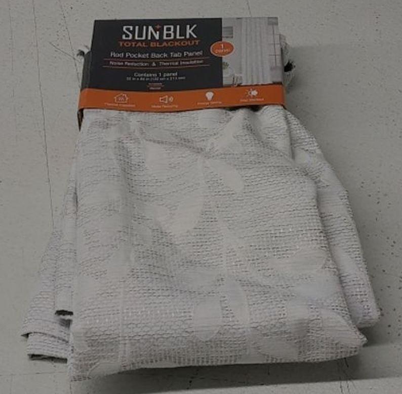 SunBlk Total Blackout, 52 in x 84 in