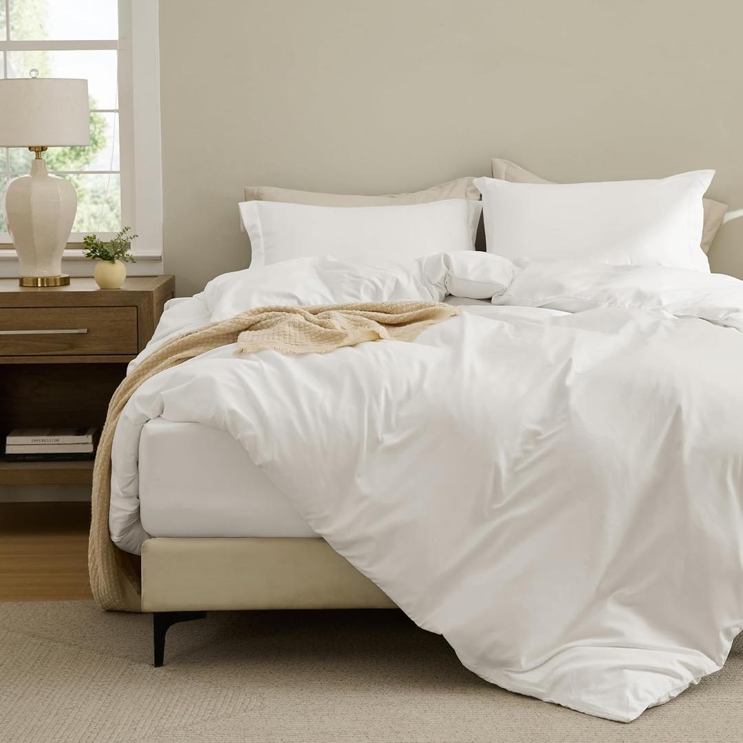 Bedsure Duvet Cover with Fitted Sheet Queen - Cooling Deep Pocket, Hotel Luxury Soft Double Brushed Bedding Set with Zipper Closure, 1 Duvet Cover, 1 Fitted Sheet, 2 Pillow Shams, NO Comforter, White