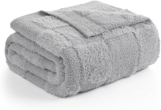 Snuggle Sac Faux Fur Throw Blanket Microfiber Solid Light Grey 50x60 inches