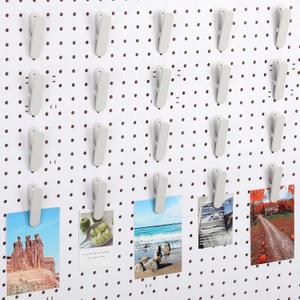 20 Pcs Pegboard Accessories Clips Pegboard Clips Metal Accessories Hook Attachment Peg Board Clip for Crafts Kitchen Bathroom Room Office Wall Organize Storage Display (White)