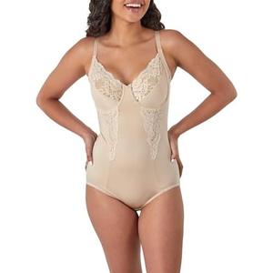 Maidenform womens Ultra Firm Body Shaper With Built-in Underwire Bra, All-over Body Shapewear 38DD