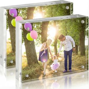 CATIFLIN 5x7 Magnetic Acrylic Frames 2 Pack, Double Sided Clear Frameless Picture Frame Blocks, 20mm Thick Photo Frames Free Standing Display for Family Photos, Certificates, Office, Artwork
