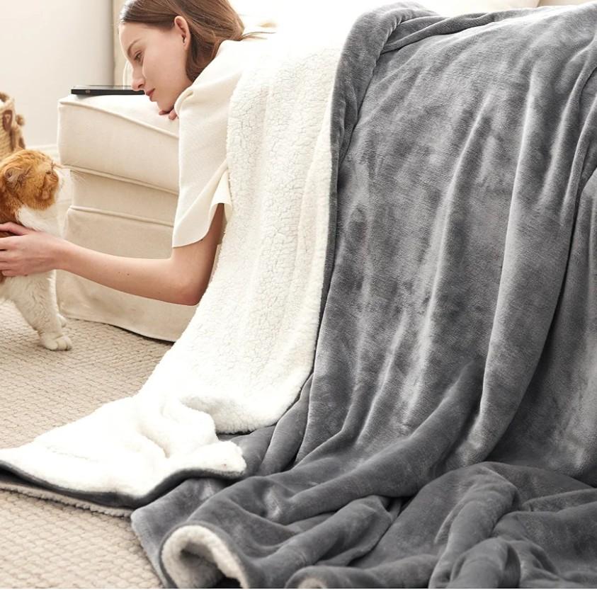 Bedsure GentleSoft Sherpa Fleece Blankets King Size for Bed - Thick and Warm Throw for Women and Men, Non-Heated, Soft Fuzzy Plush King Blanket for Winter, Grey 50x60