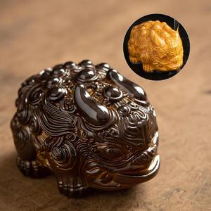 ICHAG Tea Pet Pixiu Figurine, Color Changing Chinese Teapet for Desk Decoration, Cute Kungfu Tea Ornament Accessories with Feng Shui Good Luck Charm, for Tea Lover Friends