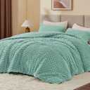 BEDELITE Fluffy King Size Comforter Set - Haze Blue Fleece Soft Comforter for King Size Bed, Luxury Warm Bedding Set for Winter, Fuzzy Bed Set 3 Pieces (1 Comforter, 2 Pillowcases)