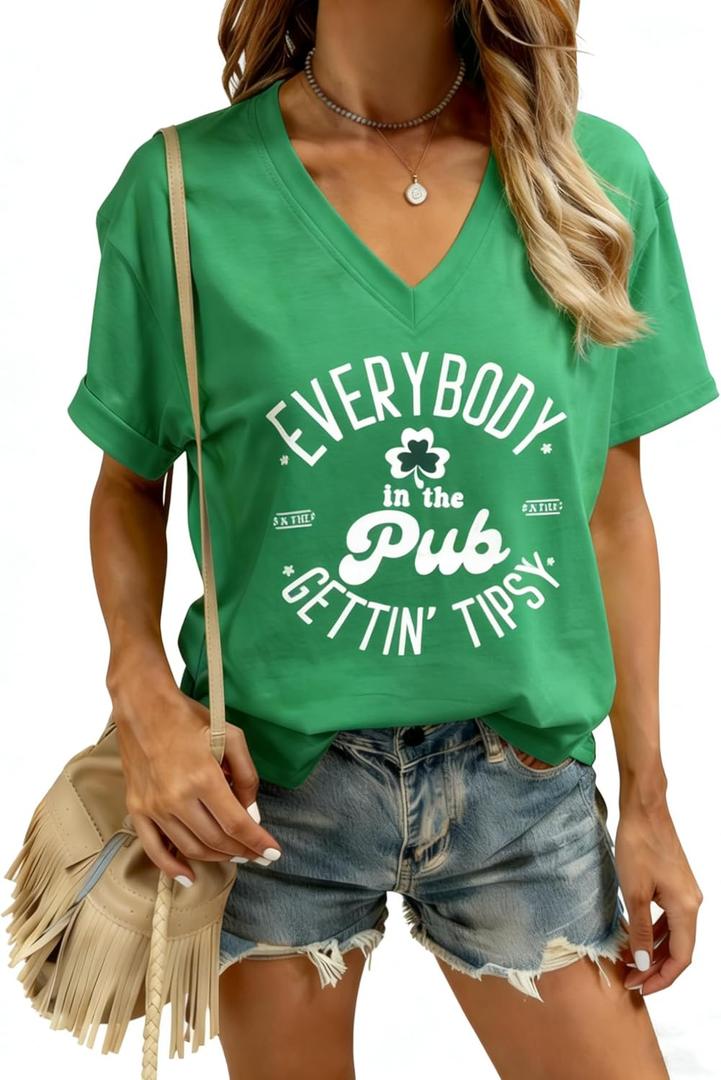 Women's St Patrick's Day Shirt Lucky Shamrock Pub Tee Soft Short Sleeve Irish Tops (Medium, Green)