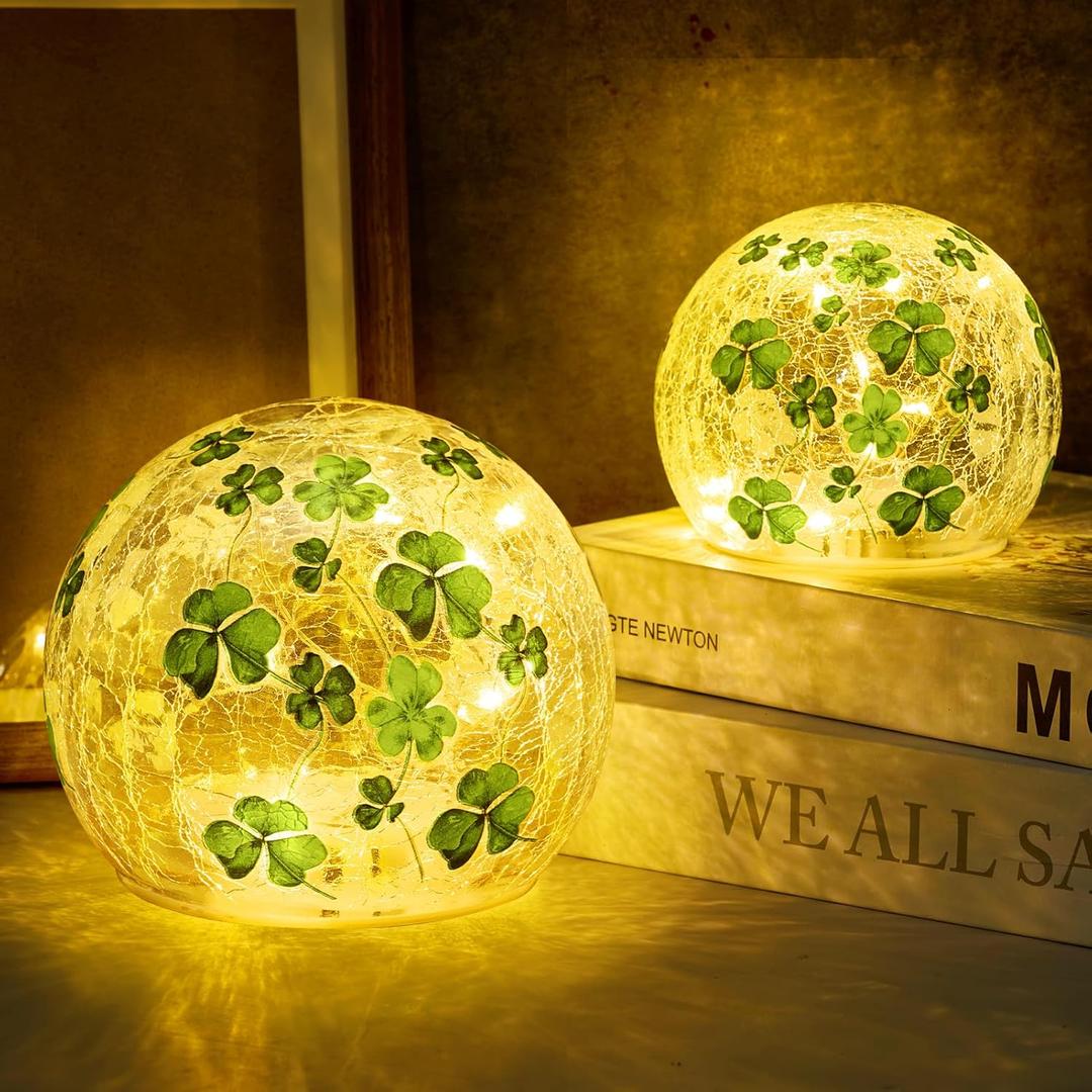 VICAMB [Timer] 2PCS St Patricks Day Decoration,3.94"&3.15" Lighted Glass Ball Tabletop Decor with Timer,Crackle Glass Globe Ball,Decorative Balls Orb Table Lamps for Home Party Centerpiece Decor
